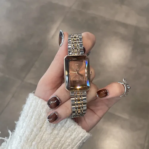 Luxury Rectangular Women Quartz Watch Fashion Small Square Dial Stainless Steel Metal Strap Waterproof Elegant Lady Wristwatch
