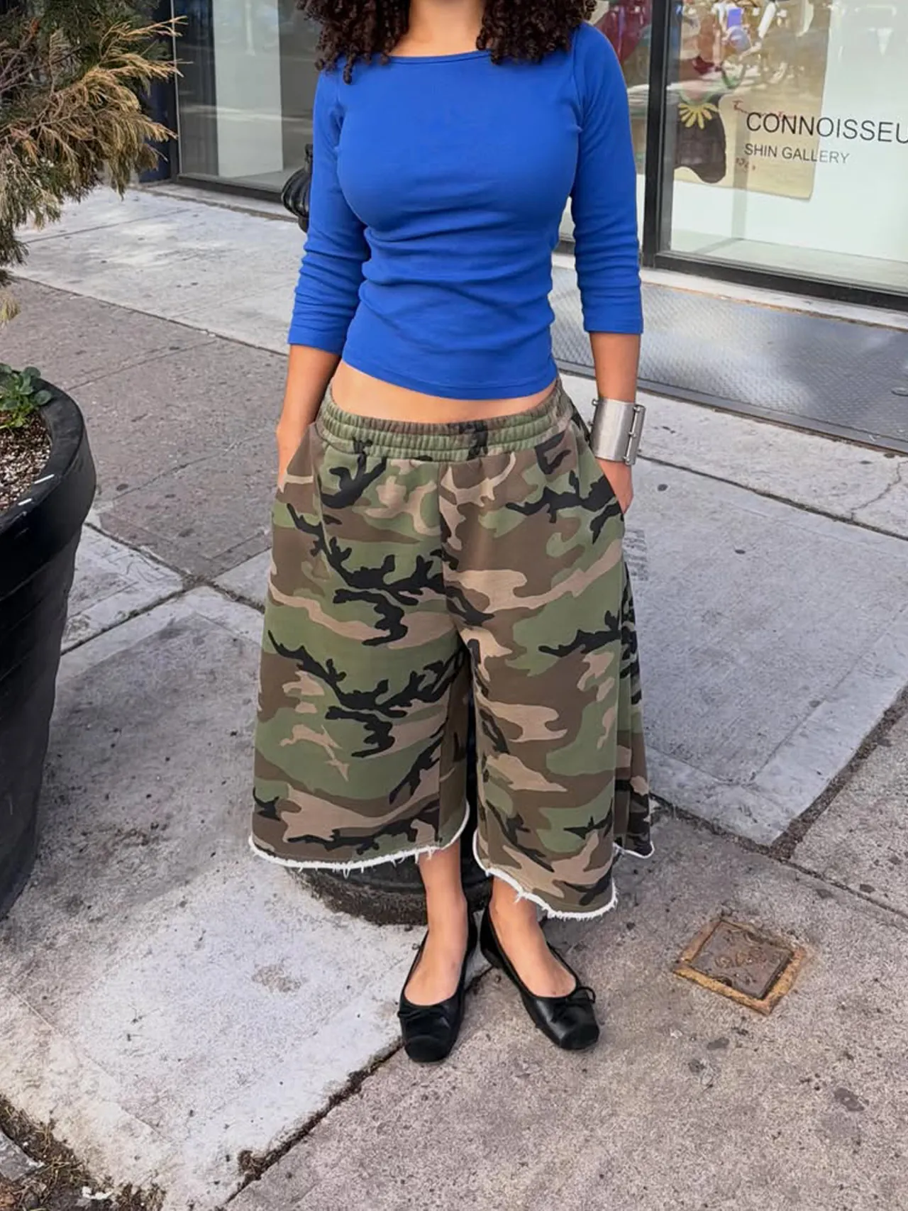 Short en Molleton Camouflage Rétro Américain pour Femmes Imprimé Jambe Large Avec Ourlet Brut Effiloché pour Streetwear