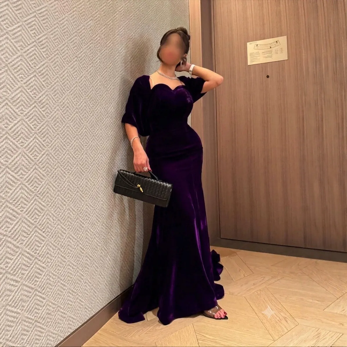 Elegante Donkerpaarse Fluwelen Meermin Avondjurk met Kaap voor Vrouwen Formele Party Bruiloft Speciale Gelegenheid Lange Jurk