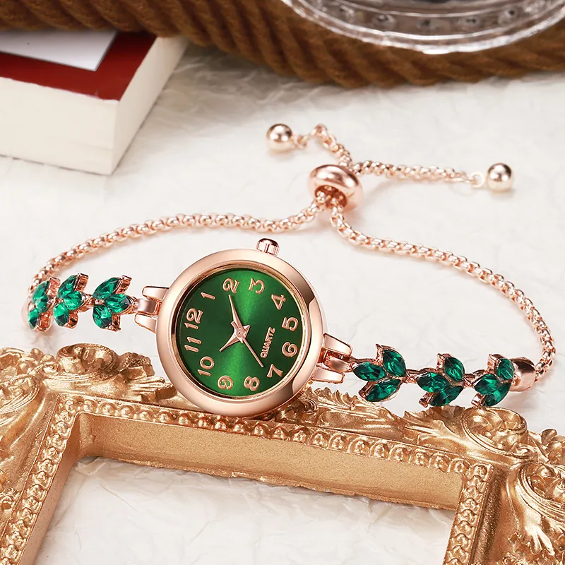 Exquisite Alloy Stainless Steel Bracelet Watch for Women with Rhinestone Leaf Design Pull-Tab Adjustable Quartz Watch