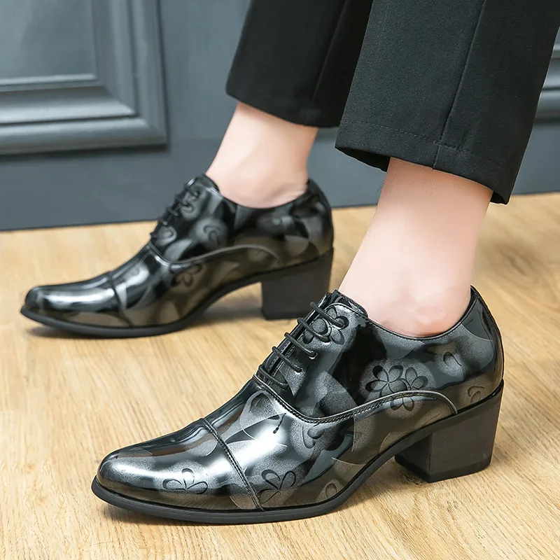 Men British Style Pointed Toe High Heel Leather Shoes Patent Mirror Dress Shoes For Hairstylist Formal Business Banquet