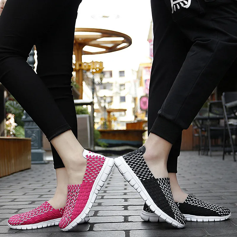 Chaussures Décontractées Tissées Fluorescentes Respirantes Légères Sneakers à Enfiler pour Hommes et Femmes Tendance Mode Été Chaussures de Marche Basses