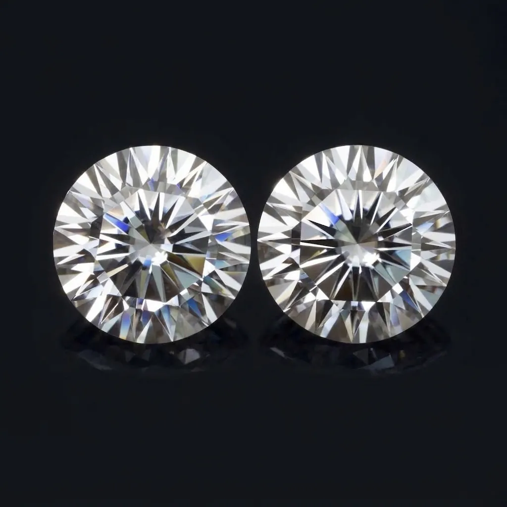 Pierres Précieuses Moissanite Vrac Coupe Ronde VVS 16 Cœurs et 16 Flèches Excellente Coupe D Couleur Moissanite Avec Certificat GRA