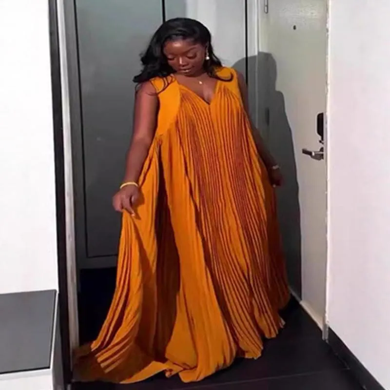 Women's Plus Size Pleated Maxi Dress Sleeveless V-Neck Loose Casual Summer Polyester Floor-Length Flowy Gown For Party Daily