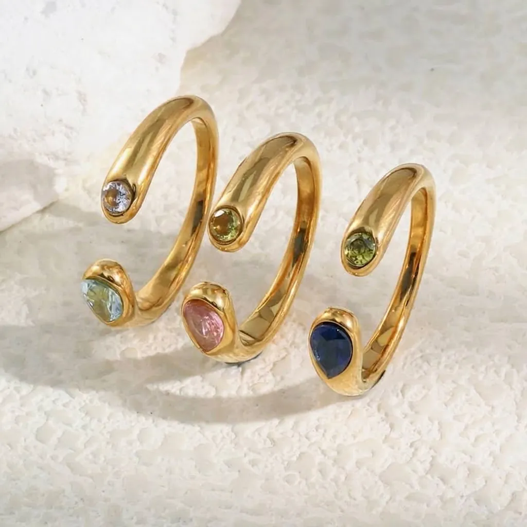 Mode Asymmetrischer Schlangenkopf Offener Ring Edelstahl 18K Vergoldet Birne Und Runde Zirkon Einfacher Schmuck Damen