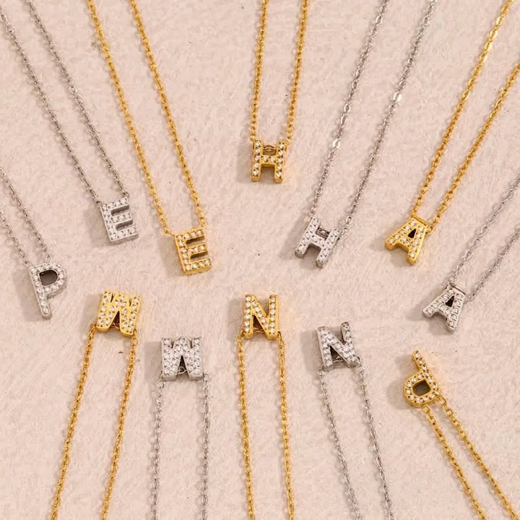 Collier Pendentif Lettre Initiale Acier Inoxydable Plaqué Or 18K Zirconia Bijoux De Mode Minimalistes Pour Femmes