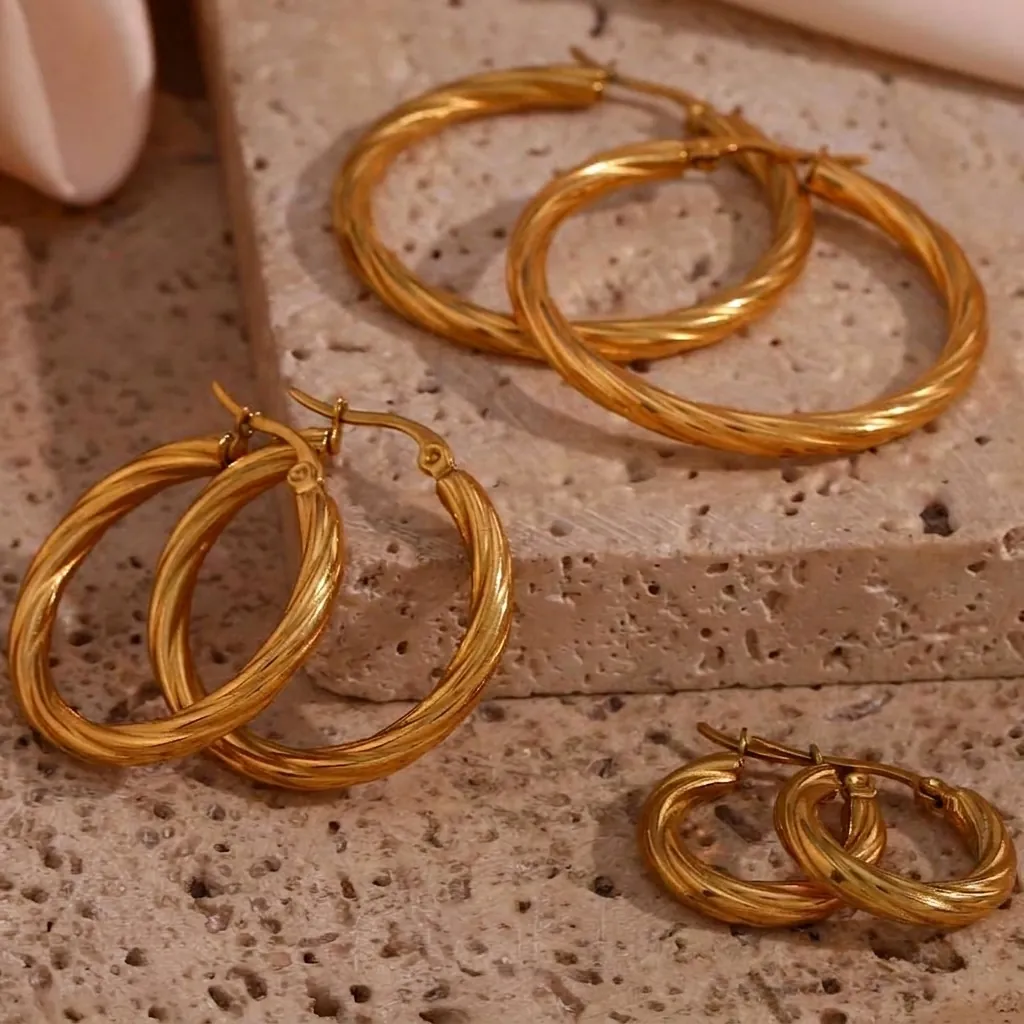 Twisted Croissant Hoop Earrings Stainless Steel 18K Gold Plated C-Shaped Minimalist Fashion Jewelry For Women