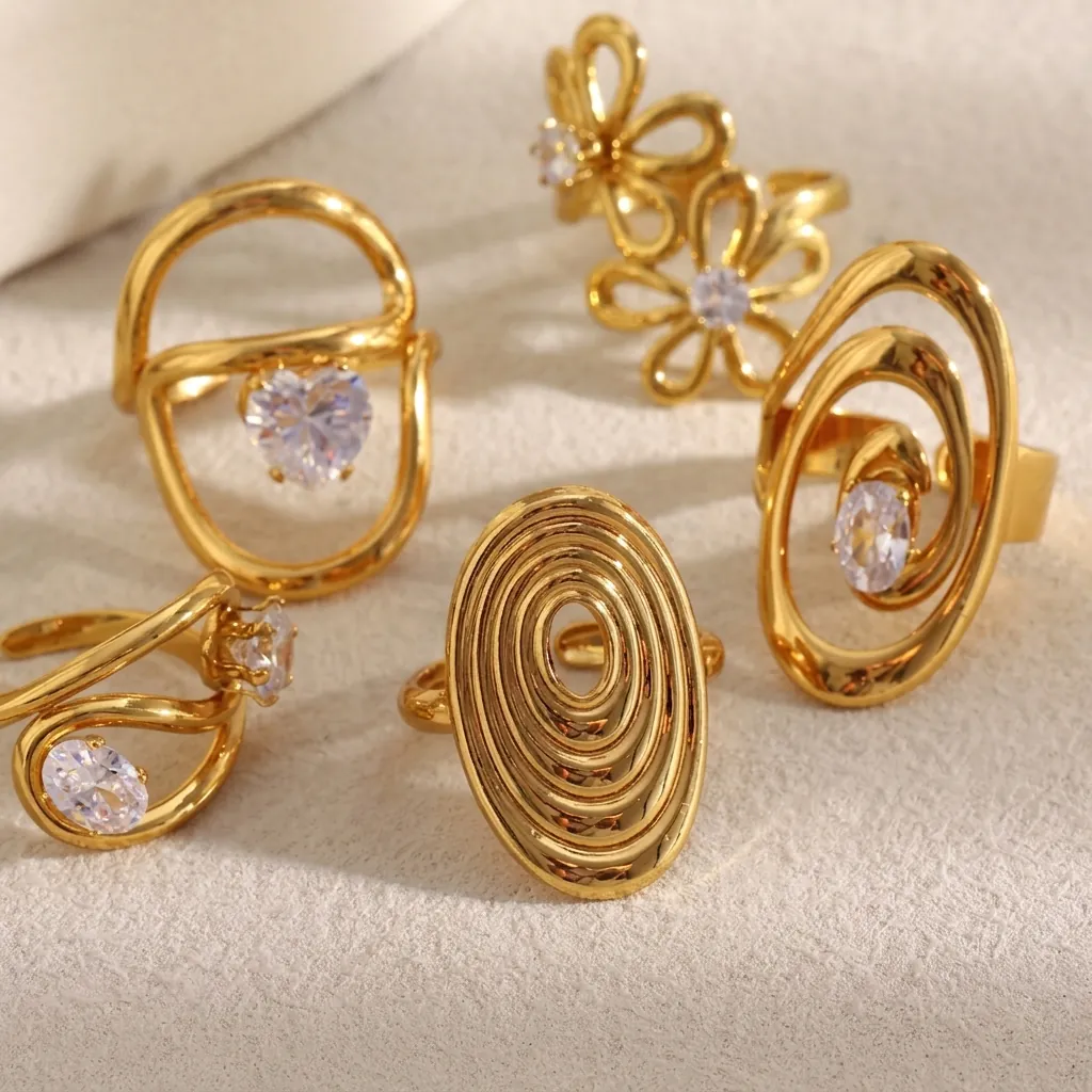 Bague Ouverte Réglable À La Mode En Acier Inoxydable Plqué Or 18K Avec Zircon Fleur Cœur Design Géométrique Bijoux Femmes