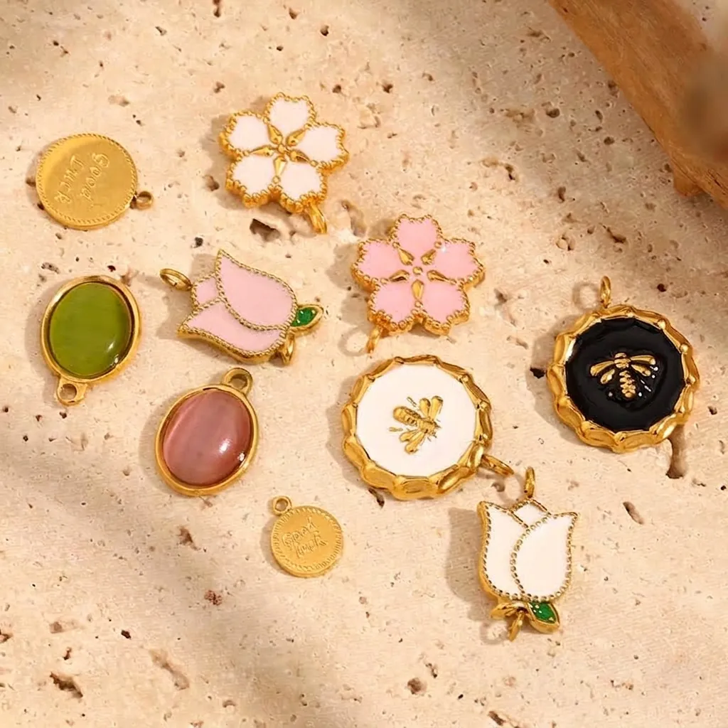 Stainless Steel Pendants 18K Gold Plated Flower Bee Good Luck Charms Enamel Oil Drop DIY Jewelry Making Accessories Women