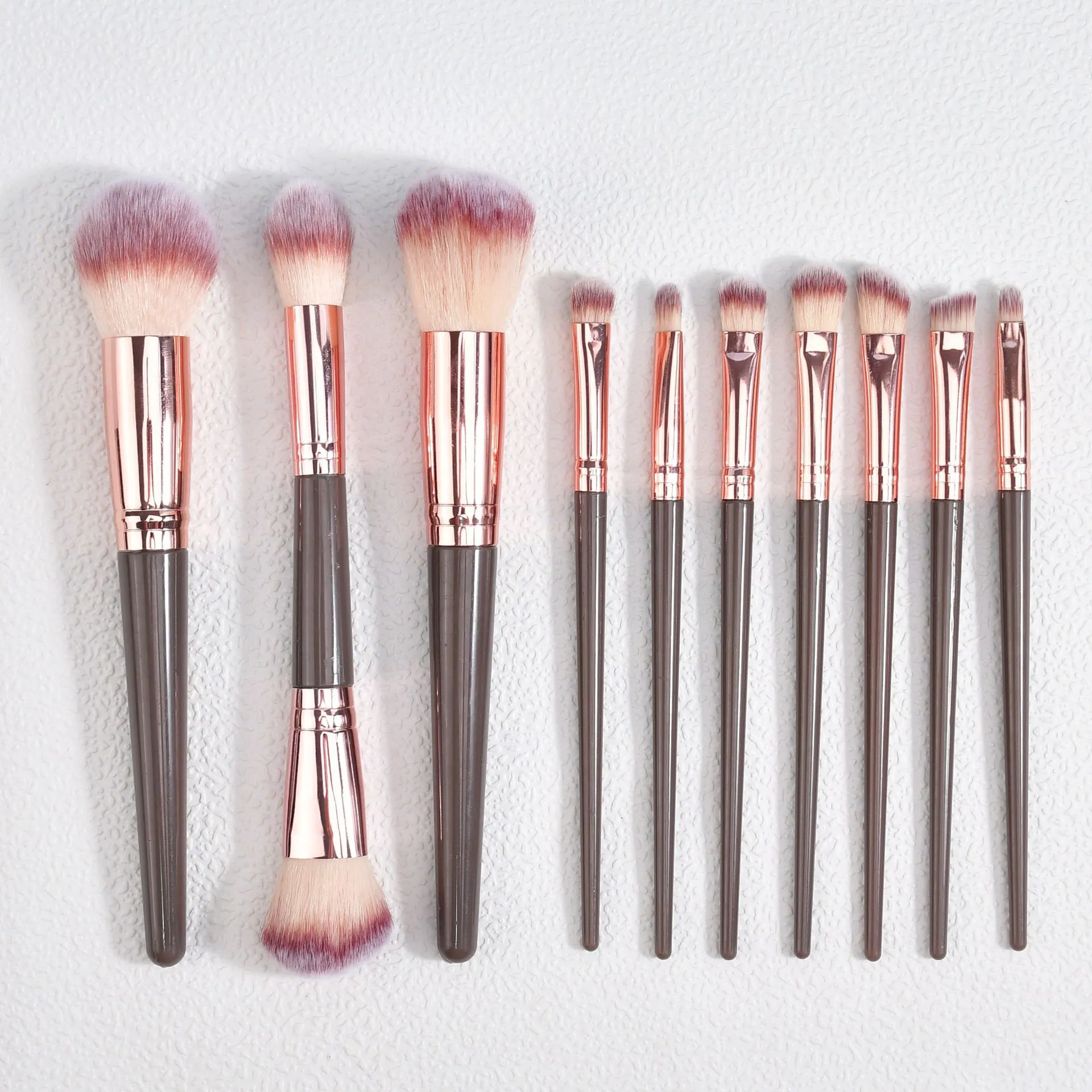Collection Professionnelle de Pinceaux de Maquillage Or Champagne Poils Synthétiques Fond de Teint Fard à Paupières Pinceaux Poudre Pour Débutants Femme Outil Beauté