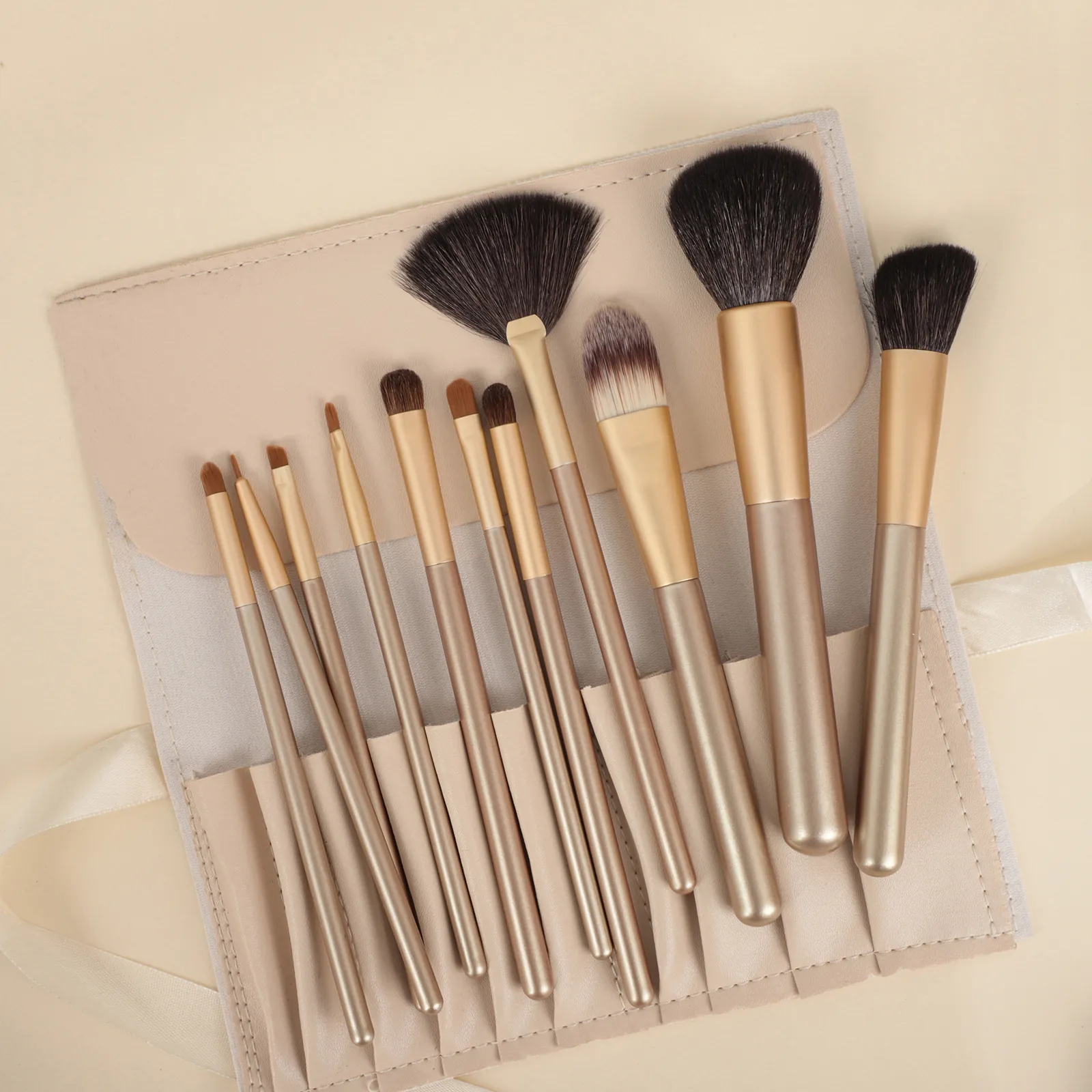 Professionele Make-up Borstelset Voor Dames Dierenhaar Zachte Synthetische Vezel Houten Handvat Blush Poeder Oogschaduw Cosmetische Borstels