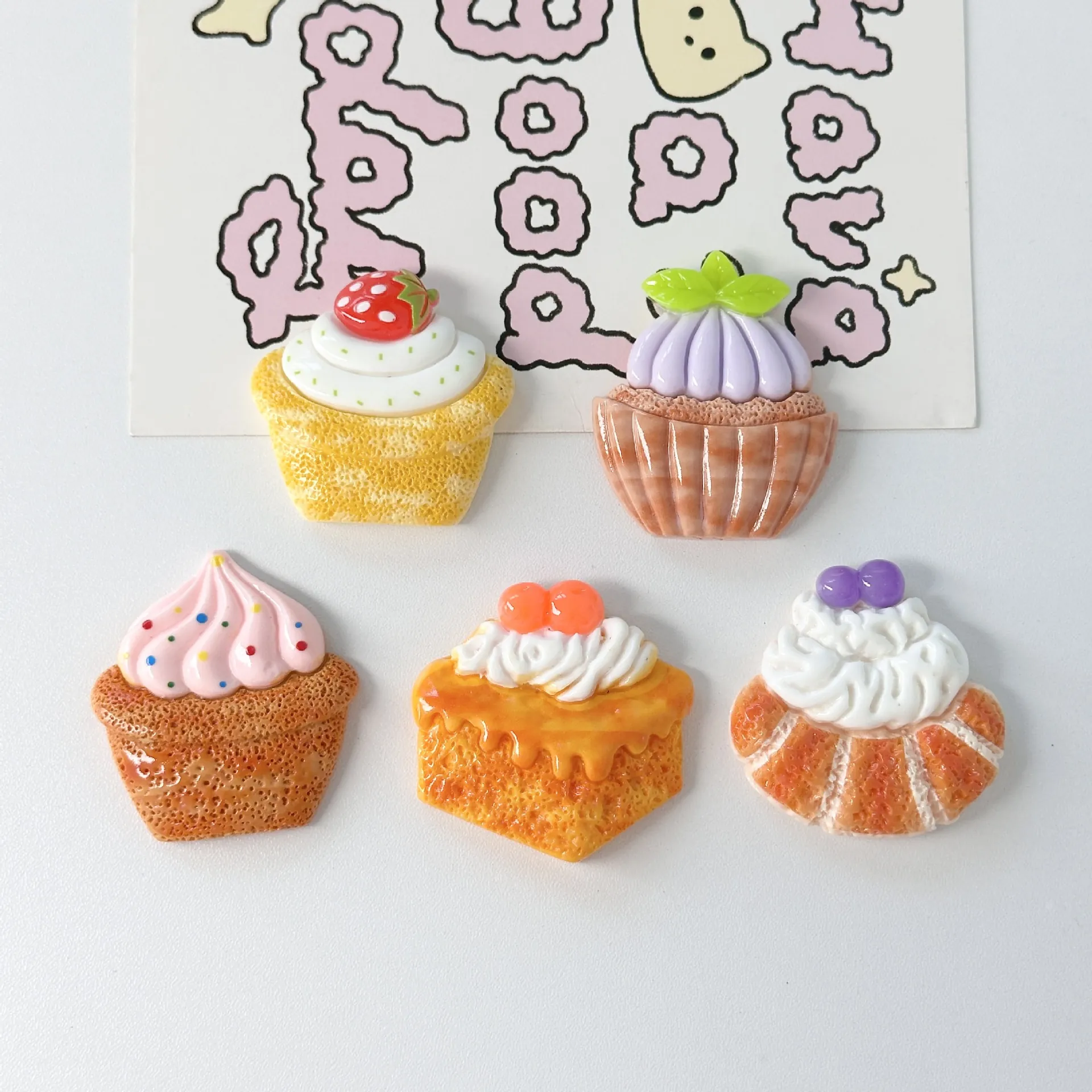 Miniature Cartoon Strawberry Cream Cake DIY Resin Accessories Food Play Dessert Craft Materials for Phone Case Decor Jewelry