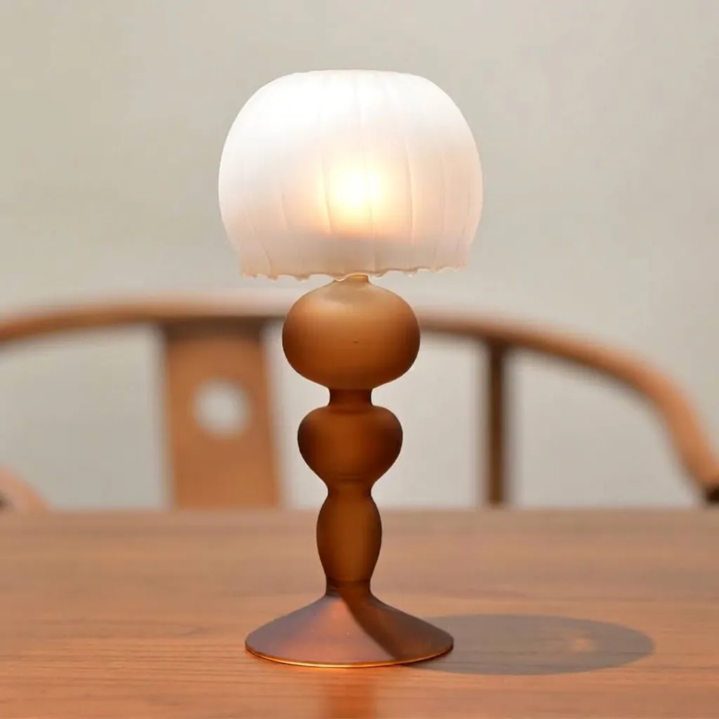 Candelabro in Vetro Smerigliato di Lusso Europeo a Forma di Lampada Portacandele Retro per Matrimonio Casa Tavolo Ornamento