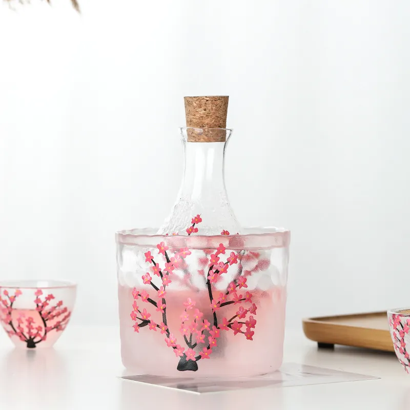 Japanischer Stil Kirschblütenmuster Mattglas Sake Kollektion Gehämmerte Textur Gläser Mit Sake Kanne Kühler Becher Für Home Party Geschenk