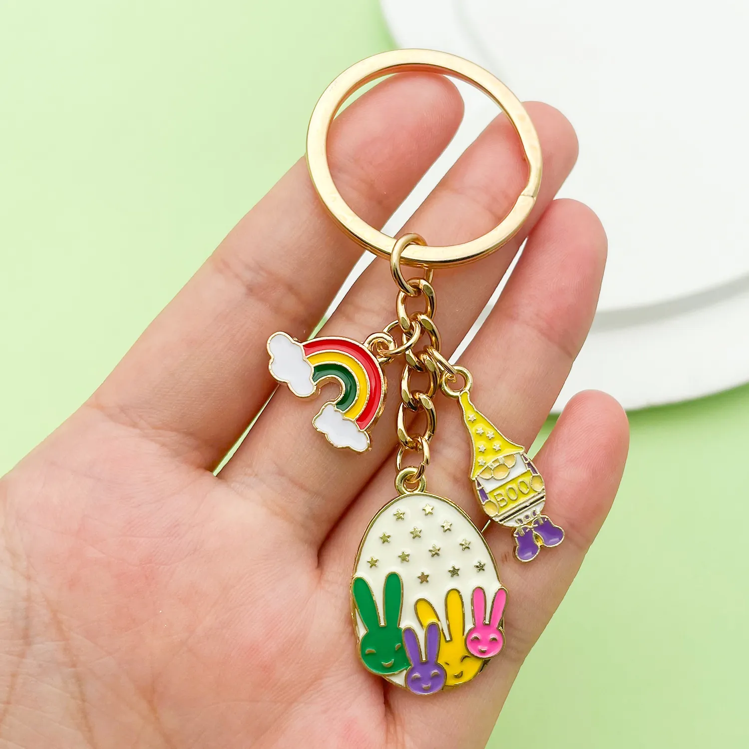 Llavero de Conejo con Huevo de Pascua Aleación de Esmalte Goteo de Aceite Bolso Encanto Lindo Dibujos Animados Llavero Regalo Mujer