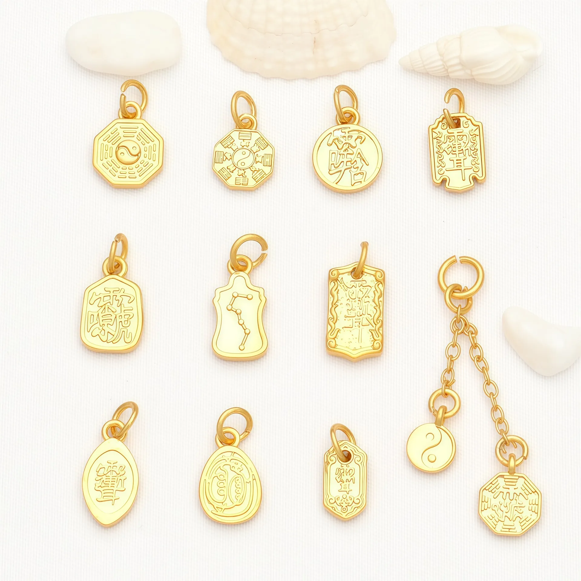 Gold Plated Alloy DIY Jewelry Pendants Bagua Tai Chi Charm Beads For Bracelet Necklace Making Traditional Chinese Style Accessory