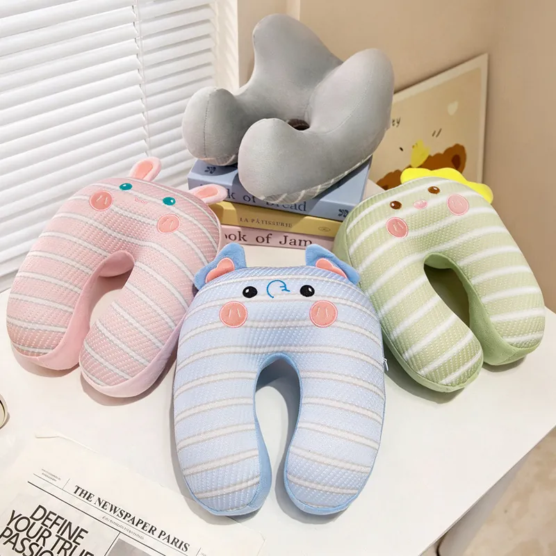 Almohada de Cuello en Forma de U de Seda de Hielo de Verano Almohada de Viaje Transpirable Diseño de Animal de Dibujos Animados para Oficina Avión