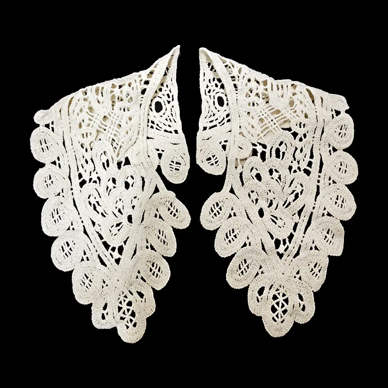 Vintage Polyester Lace Fake Collar Symmetrical Embroidery Hollow Out Doll Collar Detachable Chest Lace For Women Clothing Accessory