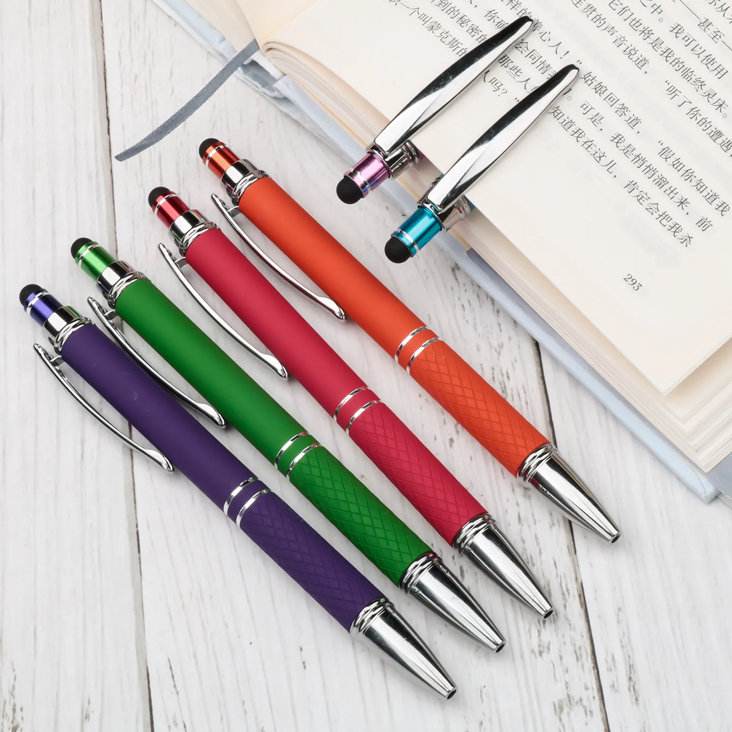 Retractable Ballpoint Pen With Stylus Tip Metal Clip Soft Spray Paint Grip 0.7 Bullet Point Office School Writing Gift Pen