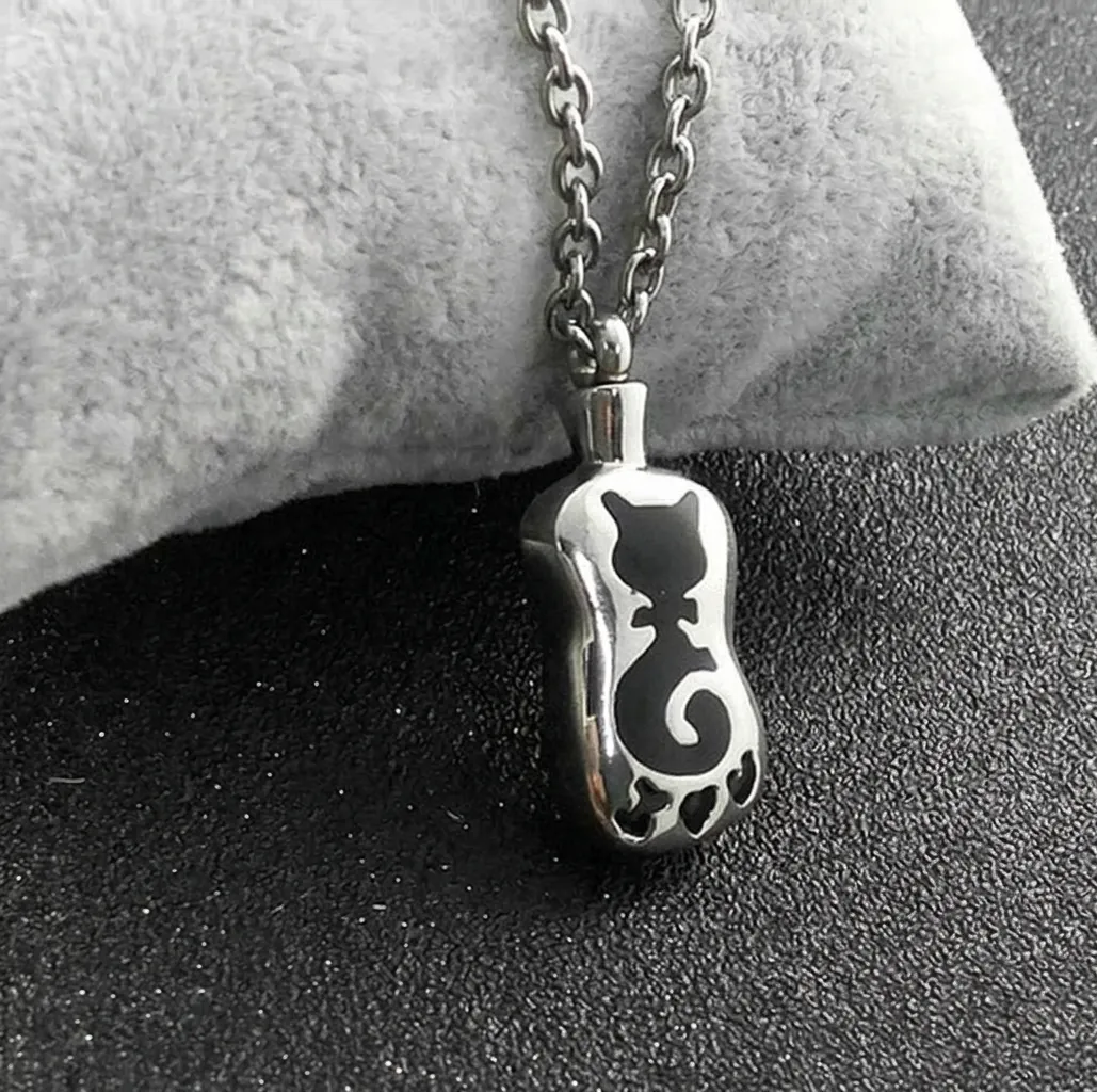 Stainless Steel Cat Pet Memorial Ash Urn Necklace For Men Women Teardrop Bottle Pendant Keepsake Jewelry Perfume Holder Silver