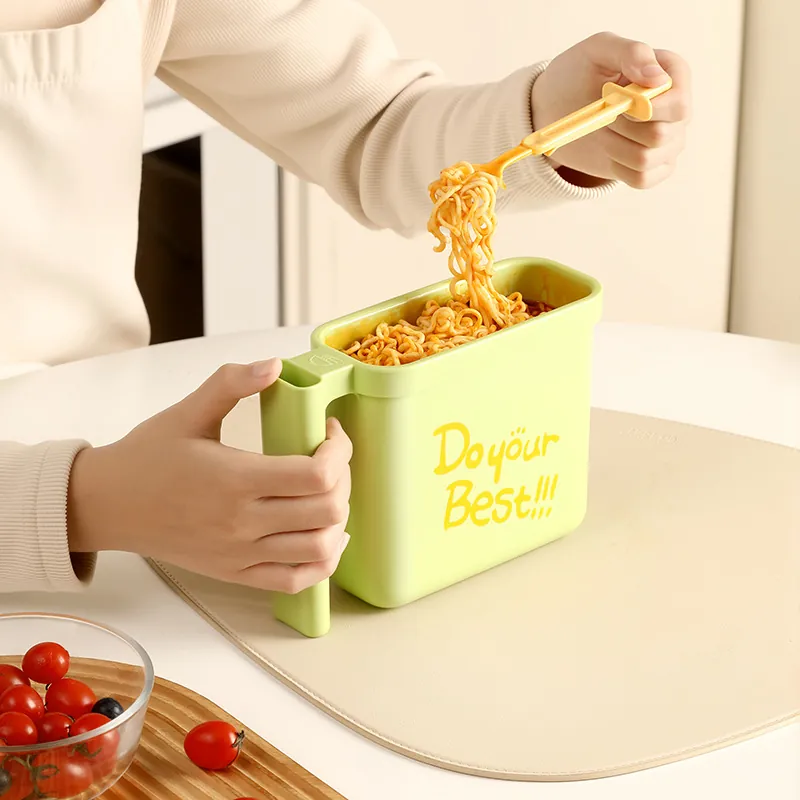 Rectangular PP Plastic Instant Noodle Bowl With Handle And Fork For Students Dormitory Home Travel Modern Style Food Container