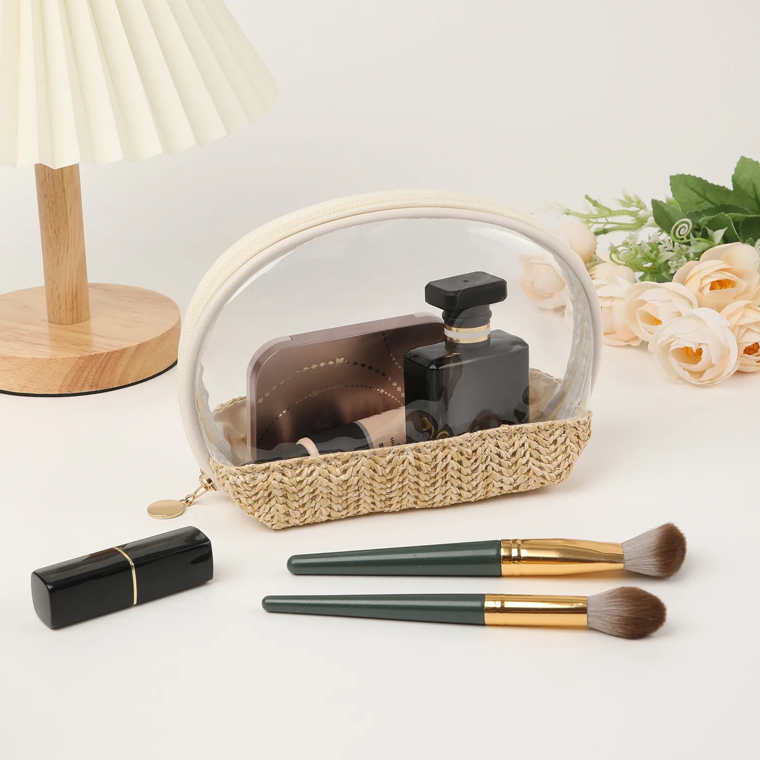 Transparent PVC Splicing Straw Woven Makeup Bag Retro Shell Shape Waterproof Travel Cosmetic Organizer Portable Toiletry Bag For Women
