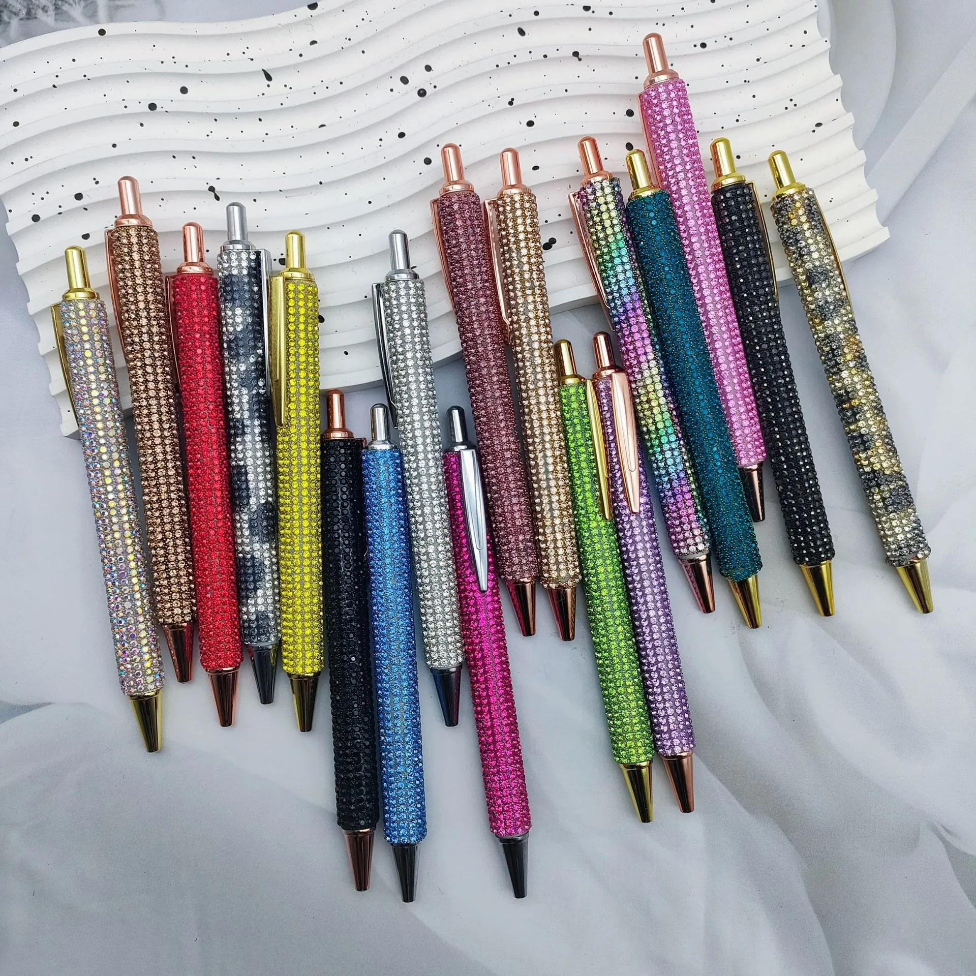 Luxury Rhinestone Ballpoint Pen Bling Metal Retractable Writing Pen Colorful Diamond Signature Pen For Business Gift Office