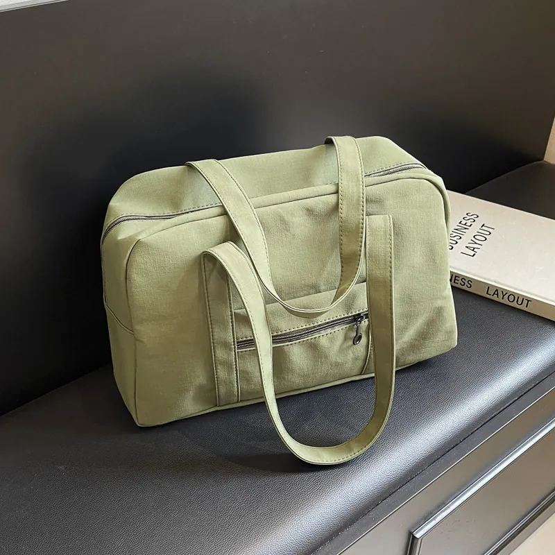 Women Large Capacity Nylon Tote Bag Sport Fitness Gym Bag Travel Duffel Bag Portable Shopping Shoulder Bag Lightweight Handbag