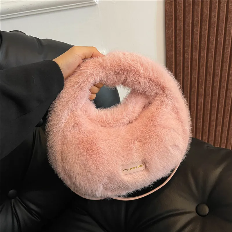 Nuevo Bolso de Mano de Peluche Versátil Para Mujer Moda Simple Color Sólido Forma de Dumpling Bolso de Hombro Bandolera Accesorio de Tendencia