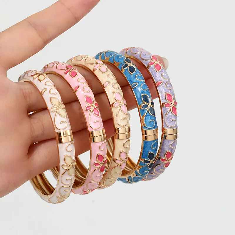Brazalete de Estilo de Corte Retro Aleación de Zinc Esmalte Trébol Floral para Mujer Colorido Geométrico Abierto Pulsera Apilable