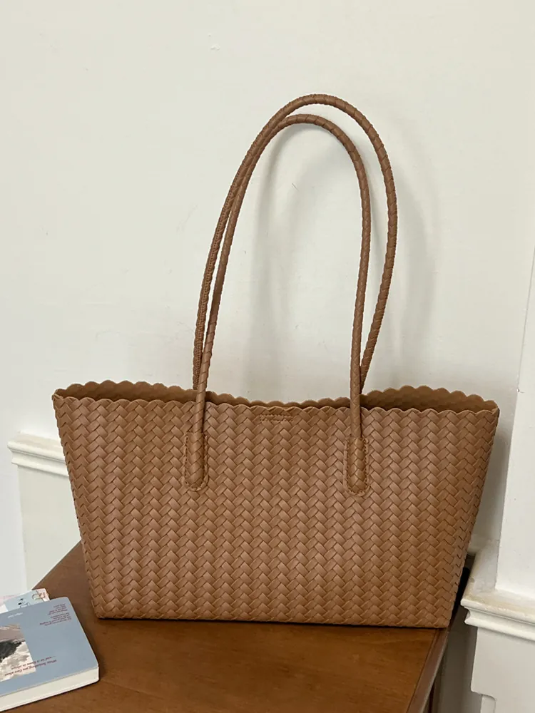 Borsa Tote Intrecciata da Donna Con Bordo a Onde Grande Capacità in Pelle PU Borsa a Spalla Retro Moda Pendolare Semplice