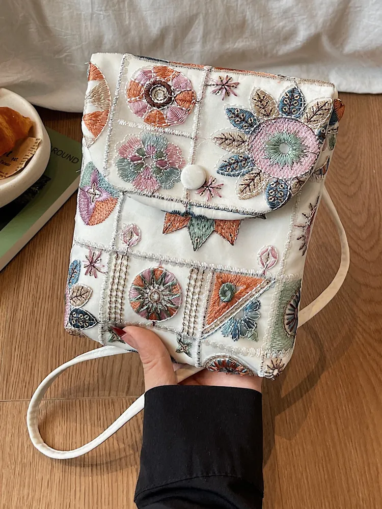 Nuova Borsa per Cellulare in Tessuto Ricamato in Stile Cinese Donna Borsa a Tracolla Floreale Stile Nazionale Piccola Borsa