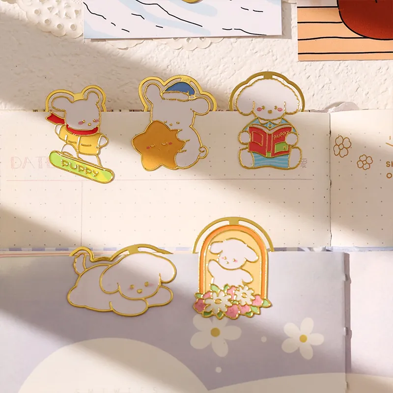 Lindo Marcador de Libros de Metal de Perro Panda de Dibujos Animados Esmalte Dorado Papelería Regalo Recompensa Clip de Página