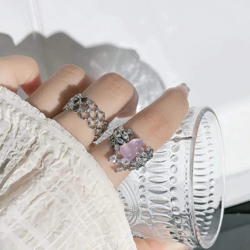 Vintage Neuer Chinesischer Stil Flaschenform Blumen Open Ring Kupfer Zirkonia Ring Aushöhlung Einstellbar