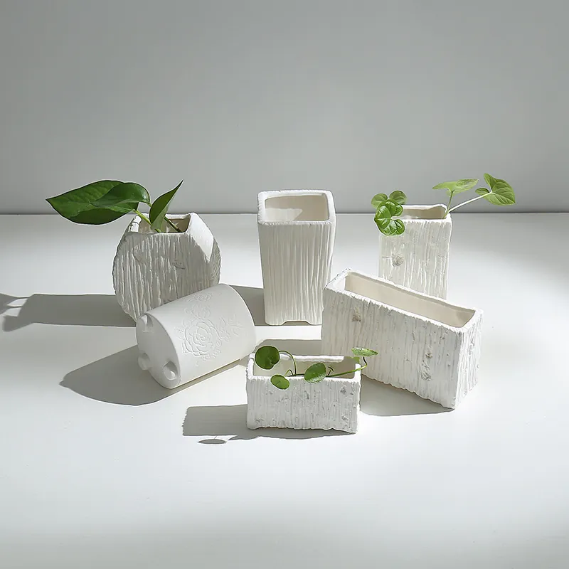 Modern Minimalist White Ceramic Flower Pot Creative Matte Bisque Fired Hydroponic Plant Vase Home Office Desktop Succulent Decorative Ornament