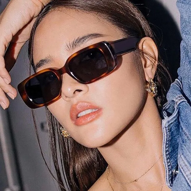 Trendige Eckiger Rahmen Sonnenbrille Für Damen Europäisch-Amerikanisch PC Rahmen AC Gläser UV400 Schutz Ins Beliebte Alltägliche Outdoor Brillen