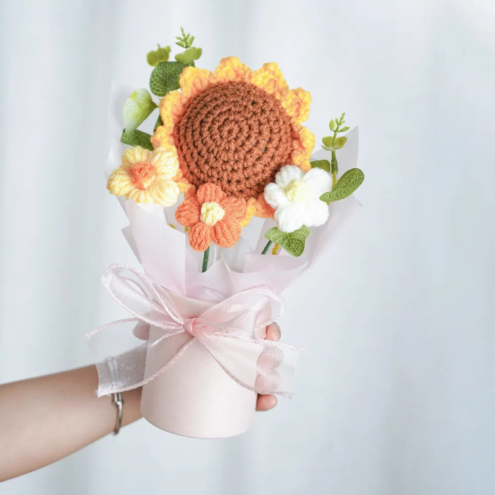 Handgemaakte Gehaakte Zonnebloem Boeket In Roze Knuffel Emmer Eeuwige Gebreide Bloem Set Met Draagtas Voor Leraar Afstuderen Cadeau Decoratie