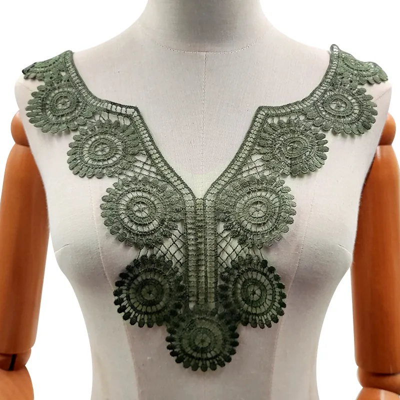 Elegant Polyester Silk Embroidered Lace Collar Flower Water Soluble Hollow Out Floral Patch DIY Clothing Accessory Fake Collar