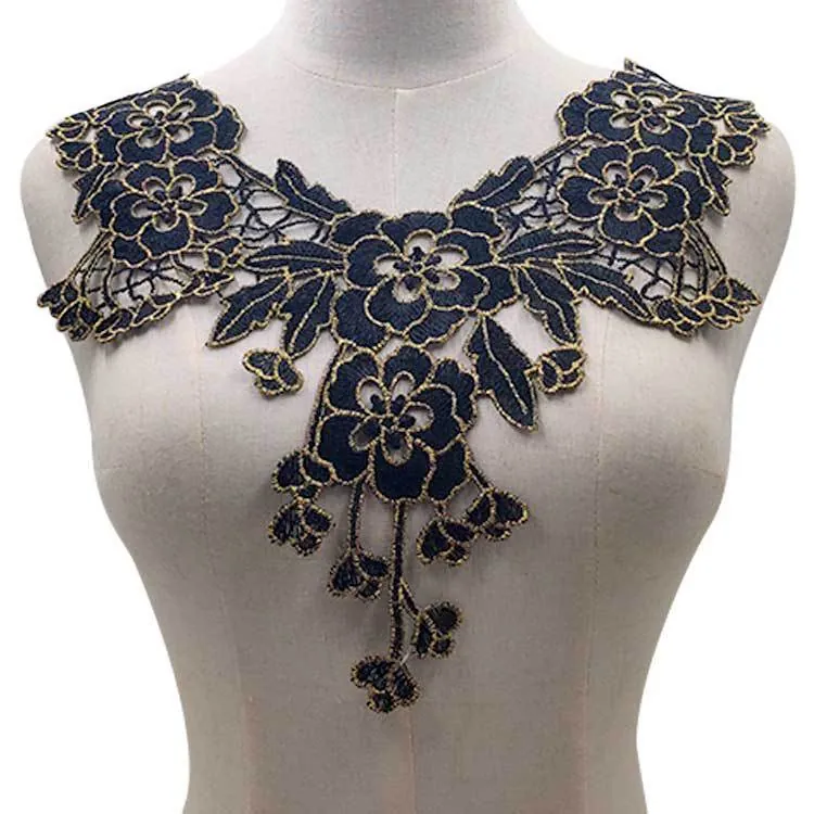 Water Soluble Lace Collar Flower Metallic Yarn 3D Hollow Embroidery Black Gold Fake Collar Decorative Sewing Applique Accessory