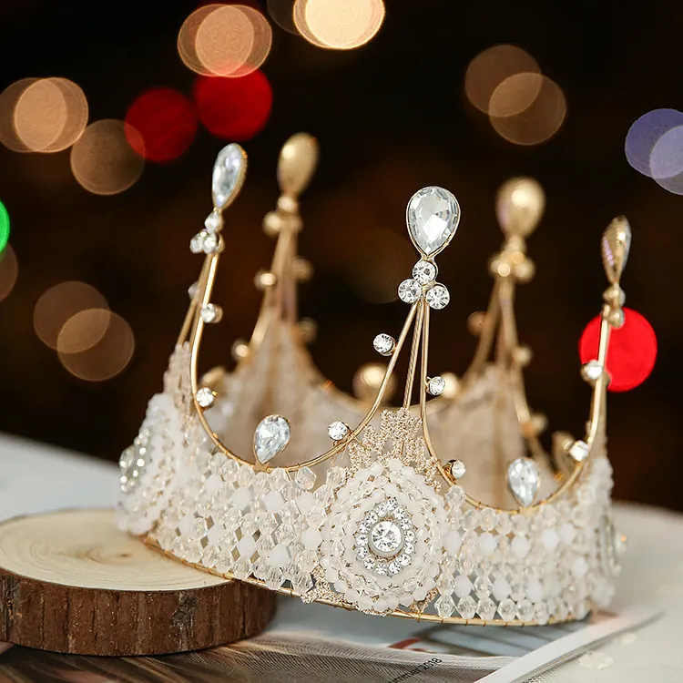 Luxury Alloy Rhinestone Wedding Crown Tiara For Women Handmade Lace Artificial Pearl Bridal Hair Accessories Cake Topper Decor