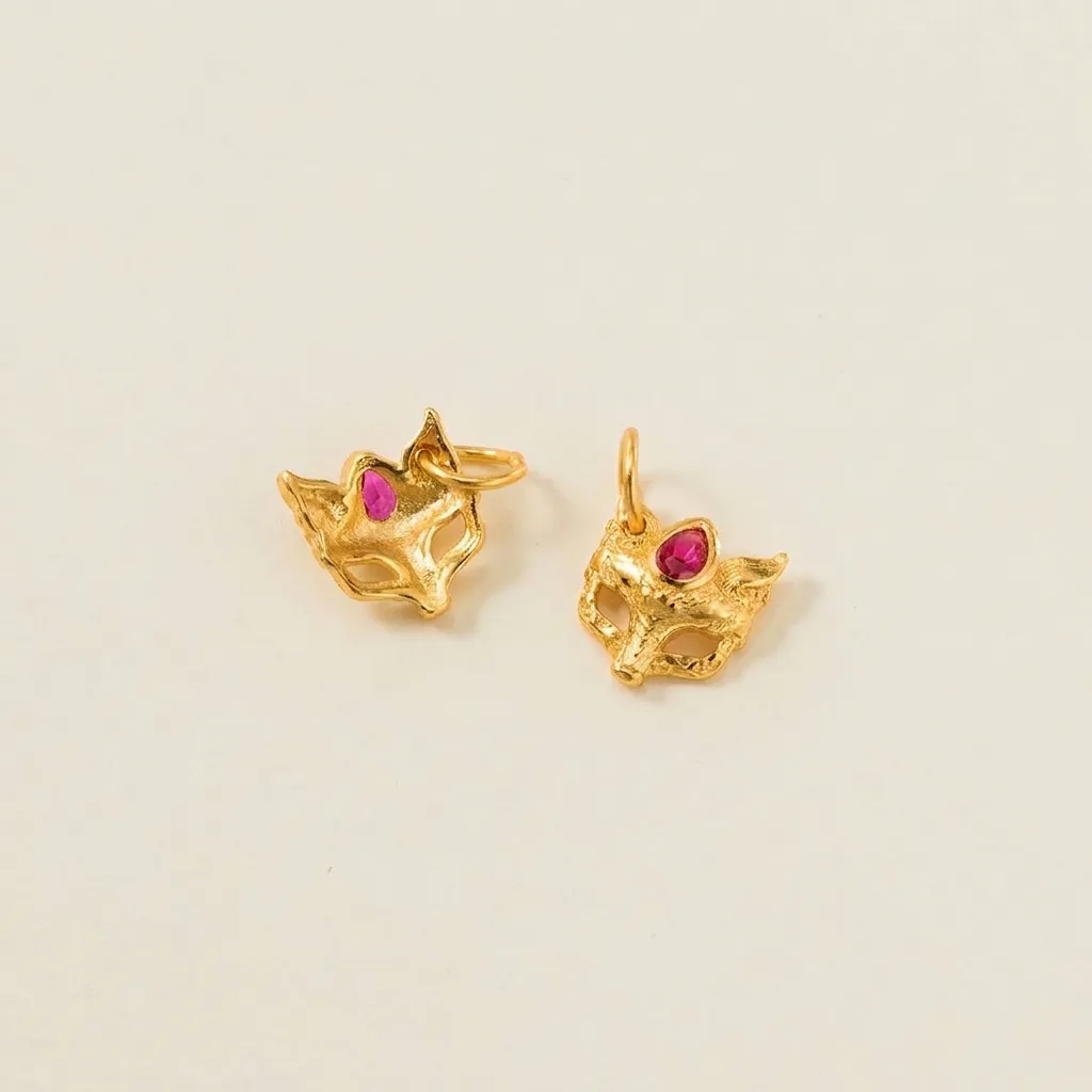 Colgante de Máscara de Zorro de Plata de Ley 925 Chapado con Diamante de Imitación Rojo Incrustado para DIY Joyería