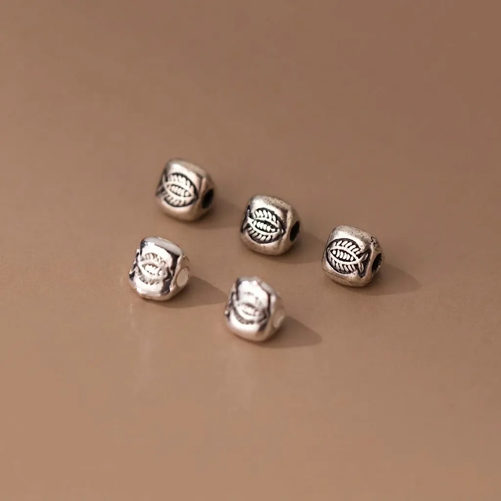 Perline Distanziatrici a Triangolo in Argento Sterling 925 Vintage Ossidato Motivo Pesce Perline Sciolte per Braccialetto Fai da Te Creazione Gioielli Artigianato Materiale Accessori Componente