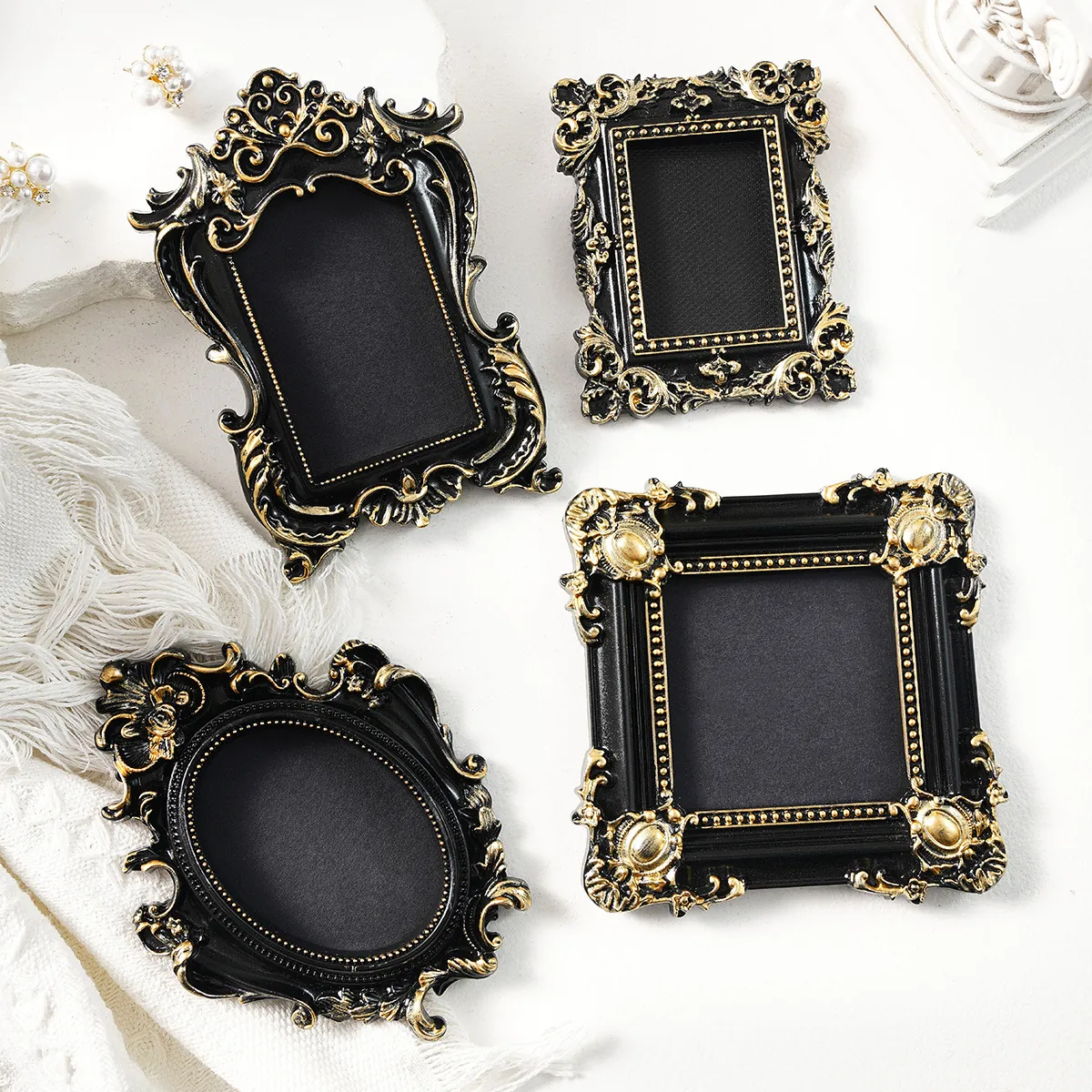 Mini European Vintage Resin Magnetic Photo Frame Baroque Relief Black Gold DIY Wall Decor Photography Props Home Accessories
