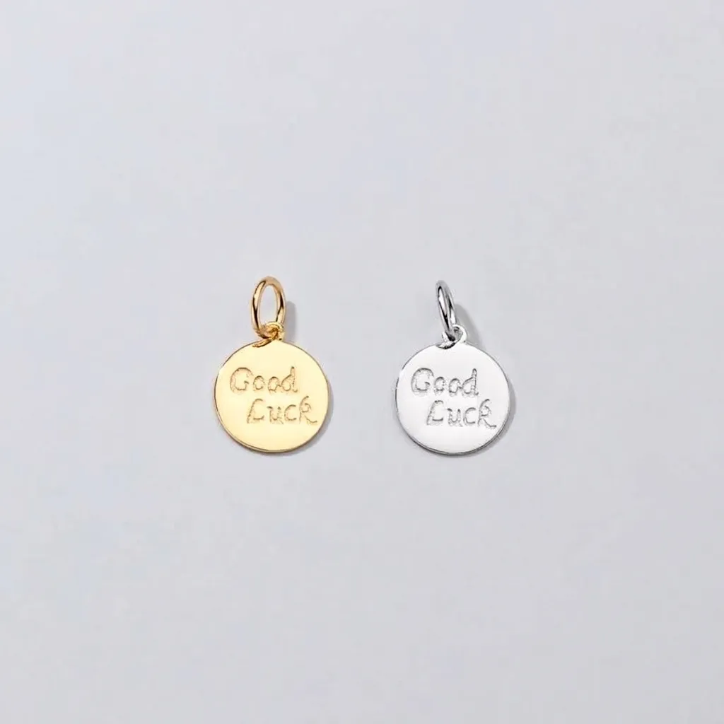 S925 Argento Sterling Good Luck Ciondolo a Moneta Inciso Disco Tondo per Creazione Gioielli Fai da Te Ciondolo Solo (Senza Catena)