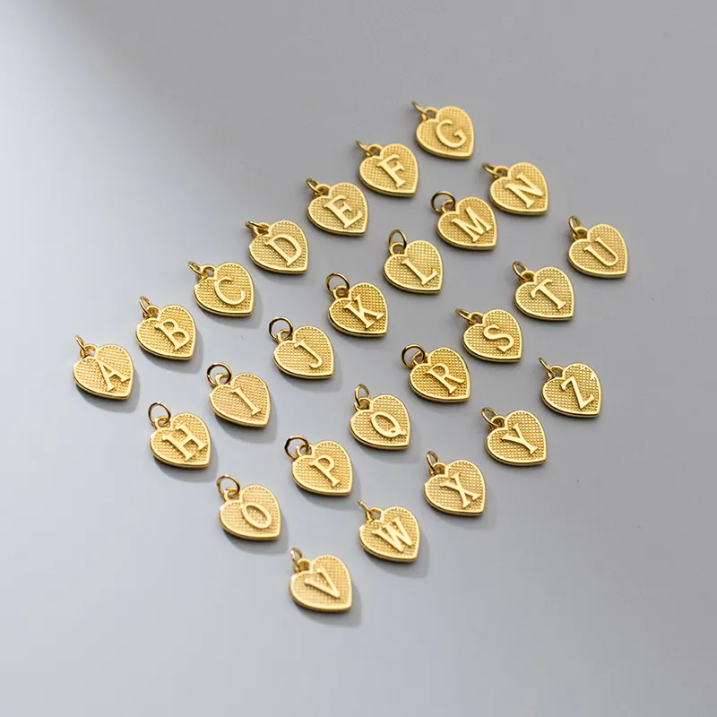 Colgante de Letra de Plata de Ley 925 en Forma de Corazón Colgante Solo (Sin Cadena) Joyería DIY Charm Oro Plata Letra A-Z Pequeño Adorno Q0479