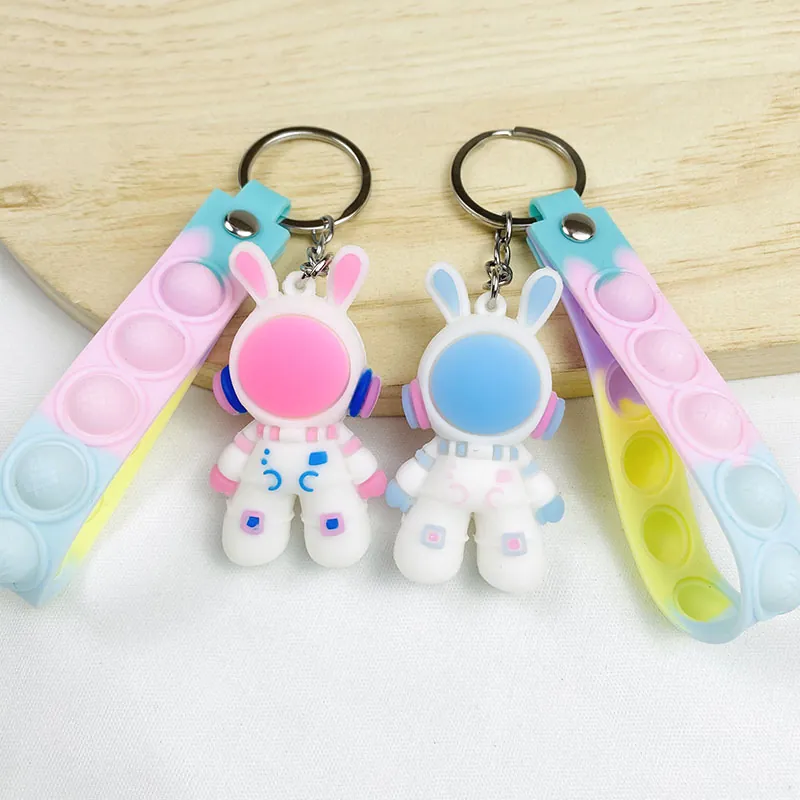 Portachiavi con Coniglio Spaziale dei Cartoni Animati in Silicone PVC Bambola Astronauta Ciondolo per Borsa Simpatico Spaceman Anello Chiave Pop It Cinturino Sollievo Accessori Regalo