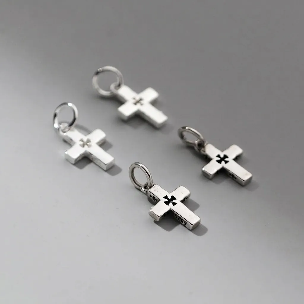 925 Argento Sterling Retrò Croce Ciondolo Solo Senza Catena per Gioielli DIY Traforato Vintage Argento Materiali