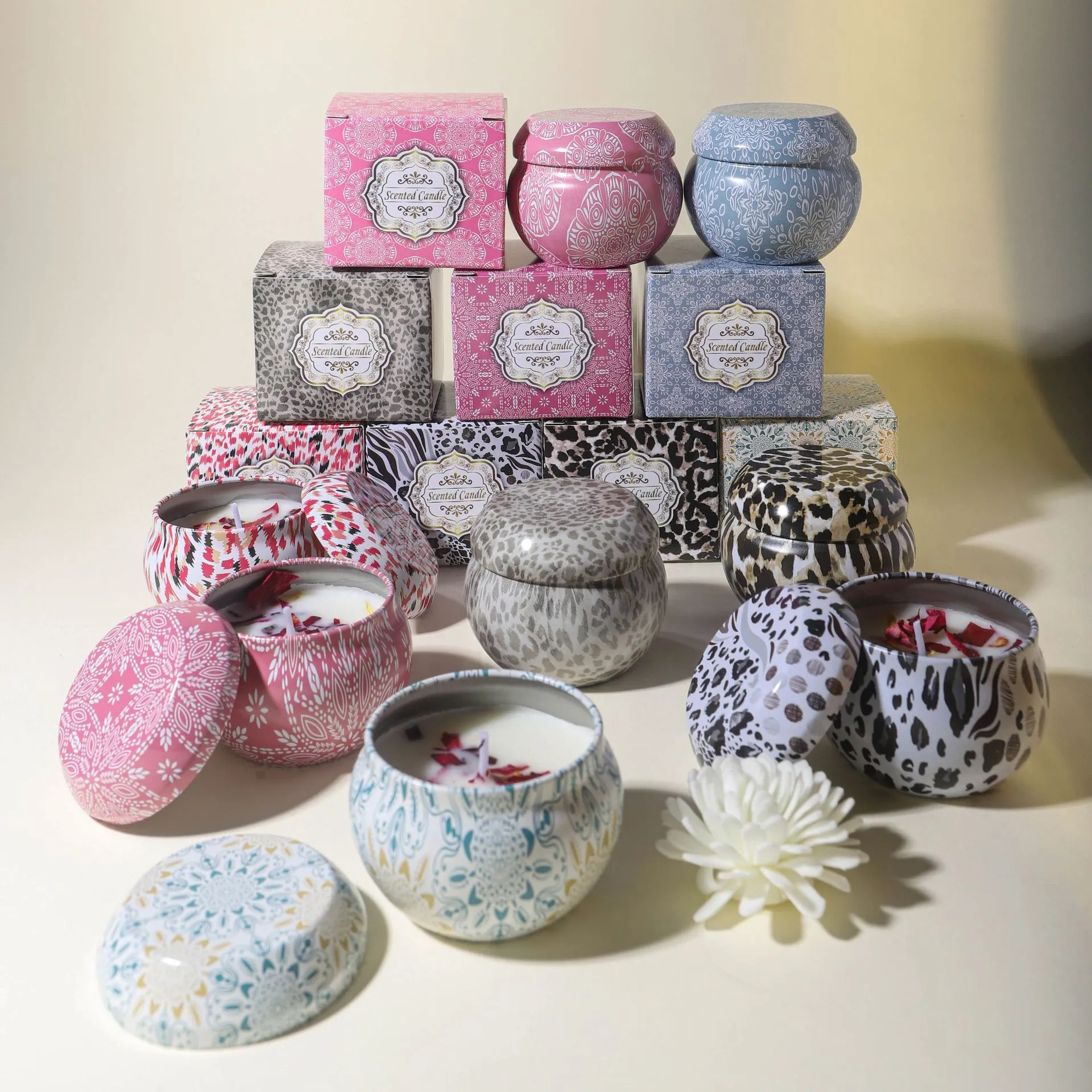 Scented Candle Gift Set Soy Wax Dried Flower Candles In Printed Tins For Women Birthday Wedding Gift Home Fragrance Aromatherapy Candles