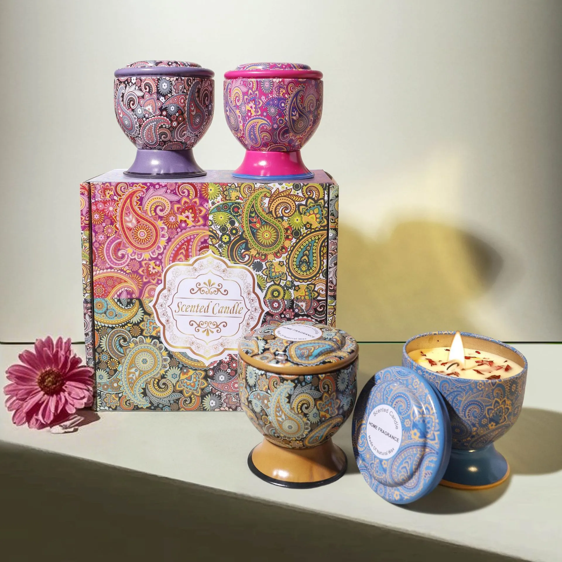 Candela Profumata in Cera di Soia Vintage Paisley in Banda Stagnata Con Fiori Secchi per Matrimonio Regalo di Compleanno Aromaterapia Casa Decorazione
