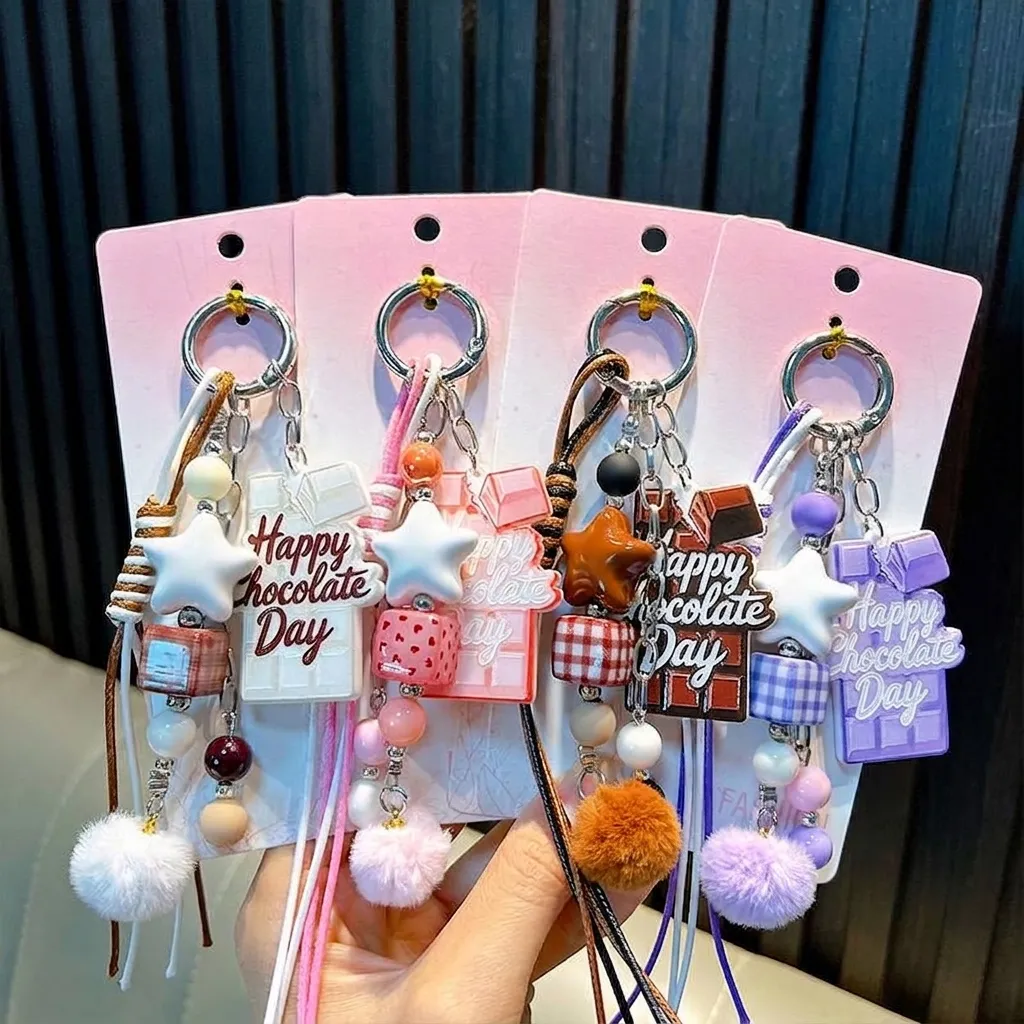 Porte-clés Mignon Bloc de Chocolat Acrylique Boule de Peluche Étoile Pendentif de Sac Corde Tressée pour Sac à Dos Cadeau